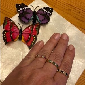 The rings are no longer available. 14K Gold Rings Trio